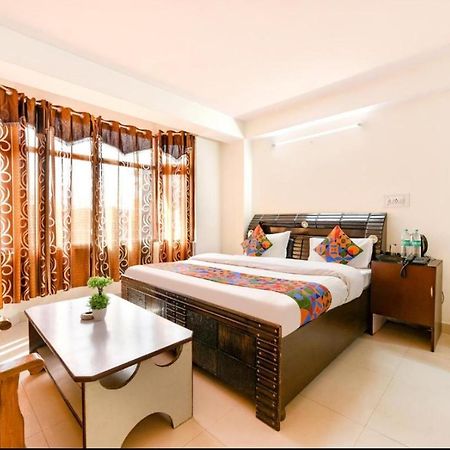 Hotel Gt International Tājganj Exterior foto