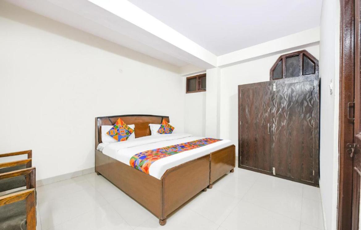 Hotel Gt International Tājganj Exterior foto